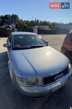 Седан Audi A4 2001 в 
