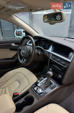 Седан Audi A4 2015 в 