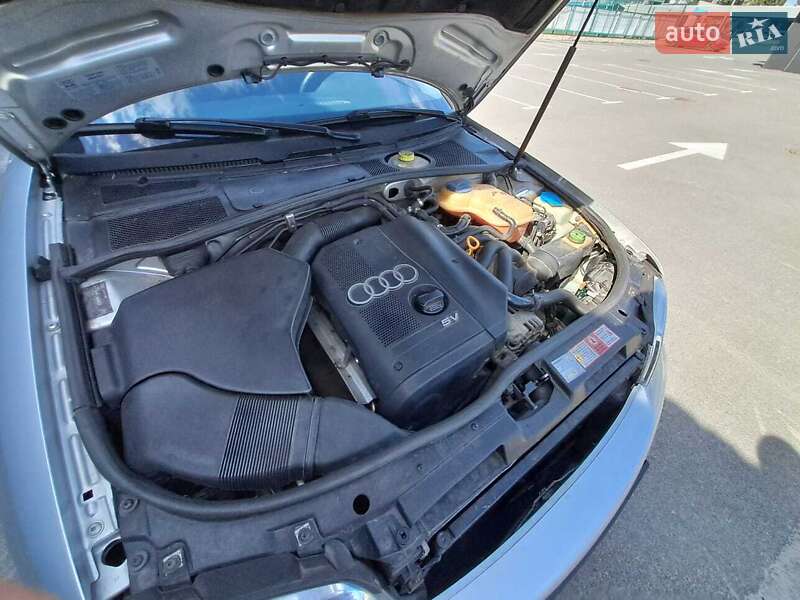 Седан Audi A4 2000 в Ірпені