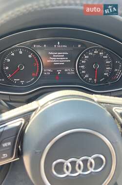 Седан Audi A4 2018 в 