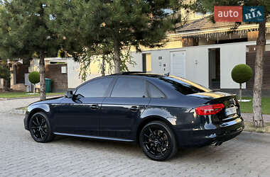 Седан Audi A4 2014 в 