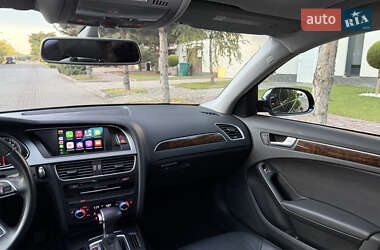 Седан Audi A4 2014 в 