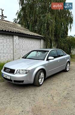 Седан Audi A4 2003 в Дніпрі