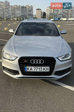 Седан Audi A4 2014 в 