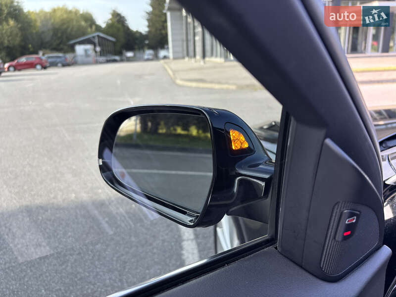 Седан Audi A4 2014 в Львове
