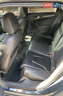 Універсал Audi A4 2009 в 