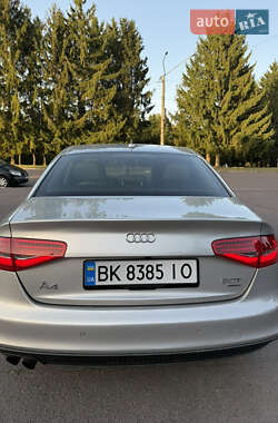Седан Audi A4 2014 в 