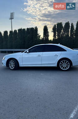 Седан Audi A4 2014 в 