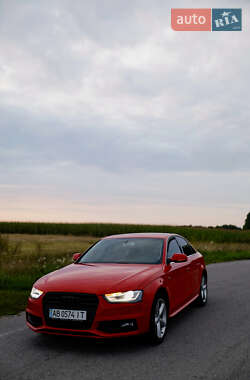 Седан Audi A4 2013 в Виннице