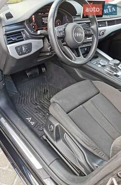 Універсал Audi A4 2019 в 