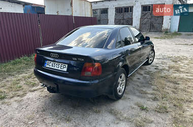 Седан Audi A4 1996 в 