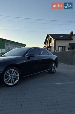 Седан Audi A4 2019 в 