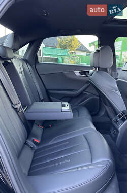 Седан Audi A4 2019 в 