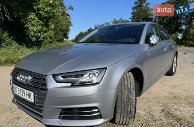 Седан Audi A4 2018 в 