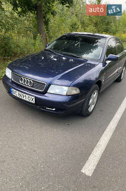 Седан Audi A4 1996 в 