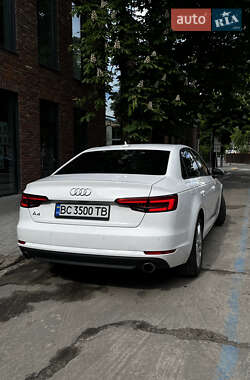 Седан Audi A4 2016 в 