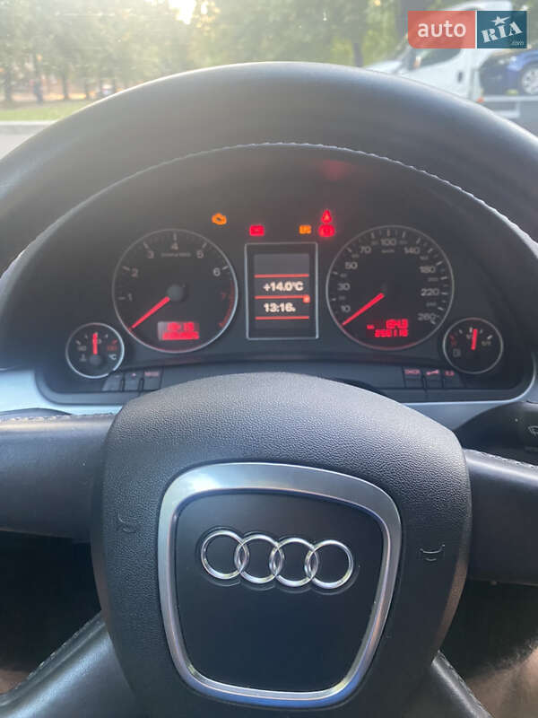 Универсал Audi A4 2004 в Ровно