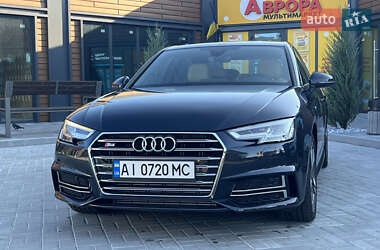 Седан Audi A4 2017 в 
