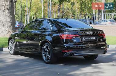 Седан Audi A4 2017 в 