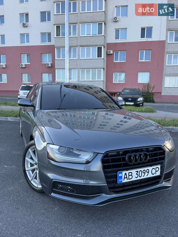 Audi A4 2014