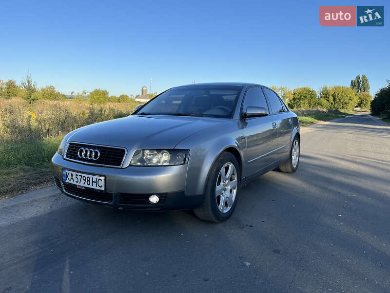 Седан Audi A4 2003 в Киеве