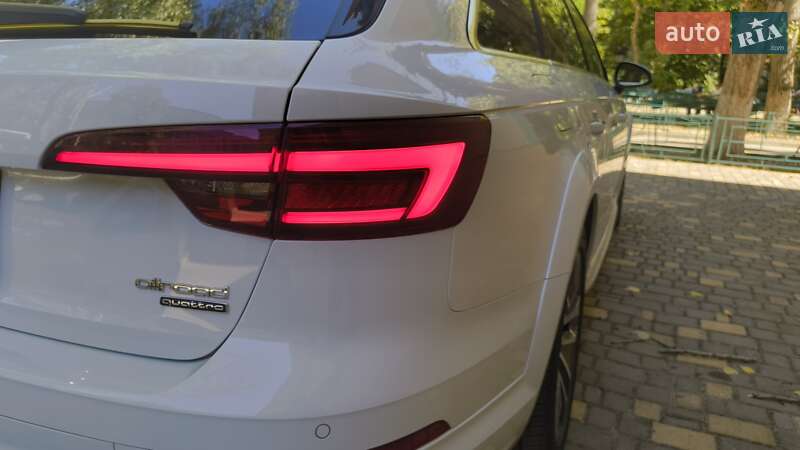 Универсал Audi A4 2017 в Одессе
