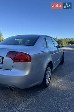 Седан Audi A4 2006 в 
