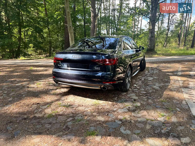 Седан Audi A4 2018 в Киеве