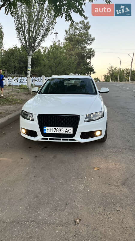 Универсал Audi A4 2009 в Веселинове