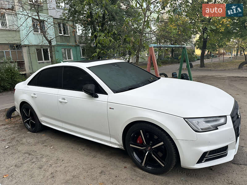 Audi A4 2016