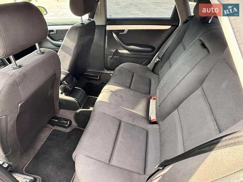 Седан Audi A4 2003 в Харькове