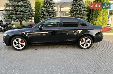 Седан Audi A4 2010 в 