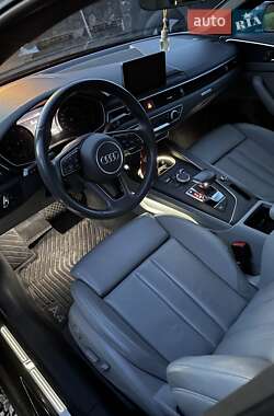 Седан Audi A4 2017 в 