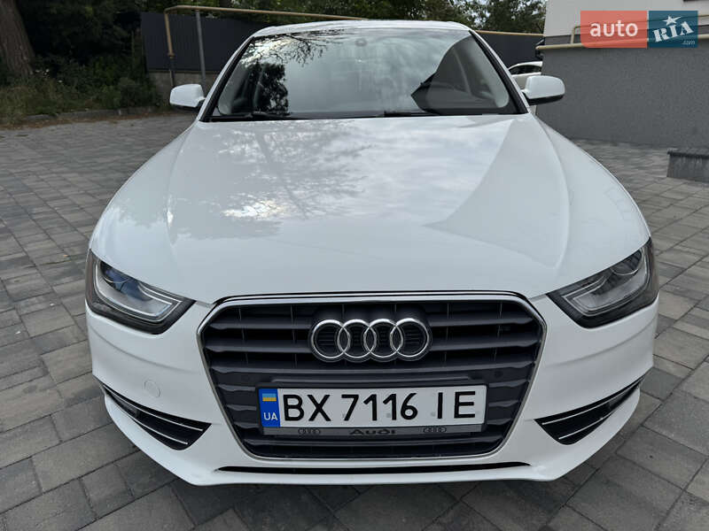 Седан Audi A4 2012 в Остроге фото 5 Седан Audi A4 2012 в Остроге