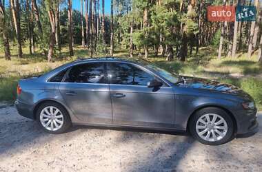 Седан Audi A4 2012 в 