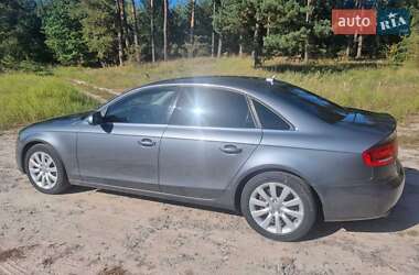 Седан Audi A4 2012 в 