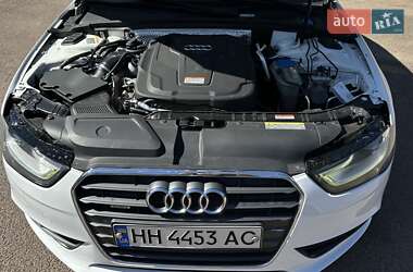 Седан Audi A4 2014 в 