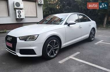 Седан Audi A4 2019 в Києві