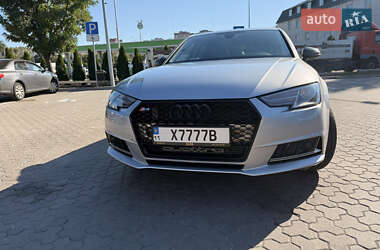 Седан Audi A4 2017 в 