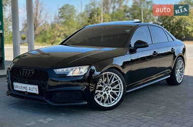 Седан Audi A4 2017 в Дніпрі