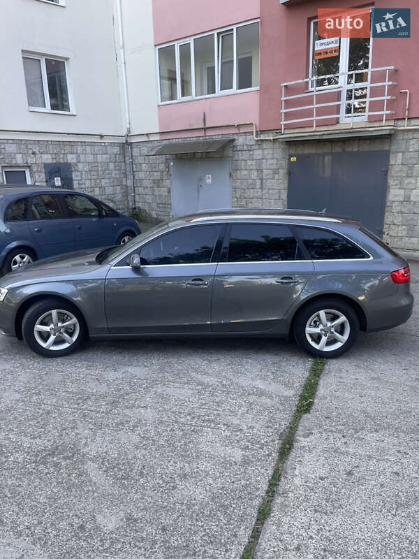 Универсал Audi A4 2014 в Ивано-Франковске