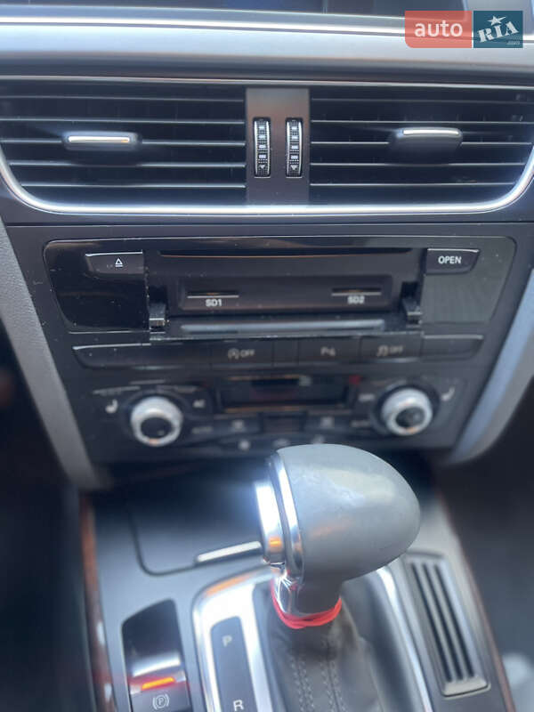 Универсал Audi A4 2014 в Ивано-Франковске