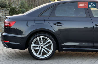 Седан Audi A4 2017 в 