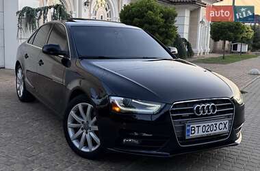 Седан Audi A4 2013 в Одесі