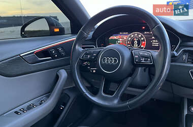 Седан Audi A4 2018 в 