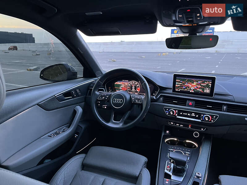 Седан Audi A4 2018 в Львові