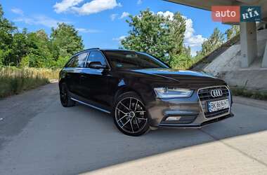 Универсал Audi A4 2012 в 