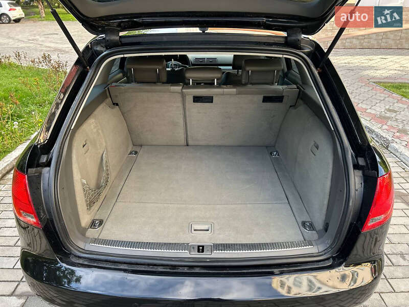Универсал Audi A4 2004 в Каменец-Подольском