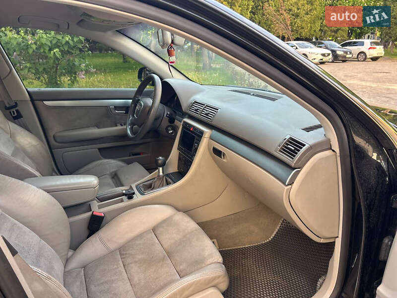 Универсал Audi A4 2004 в Каменец-Подольском