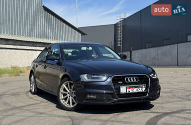 Седан Audi A4 2014 в Києві